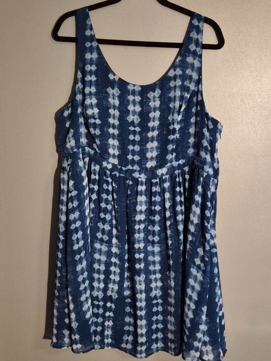 Modcloth Dresses & Skirts - Modcloth Blue and White Tie-Dye Sleeveless Sundress